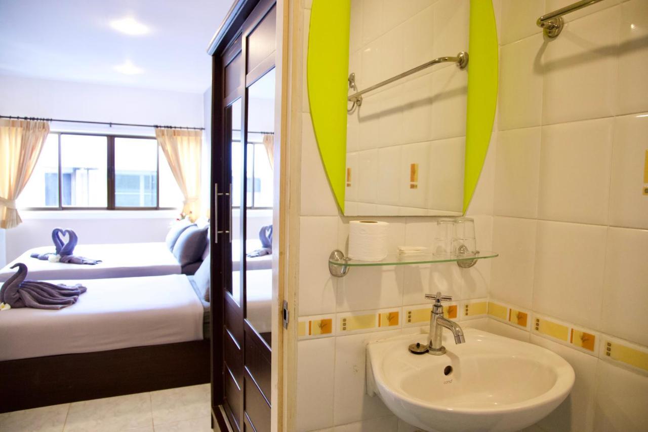 Golden Guesthouse By The Beach Cha Am Cha-am Exterior foto
